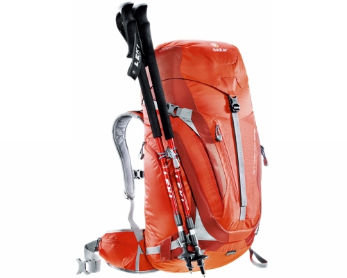 deuter act trail pro 34 internal frame backpack which significantly speeds up handling of equipment deuter Jaypack Pro 34+14 Camera